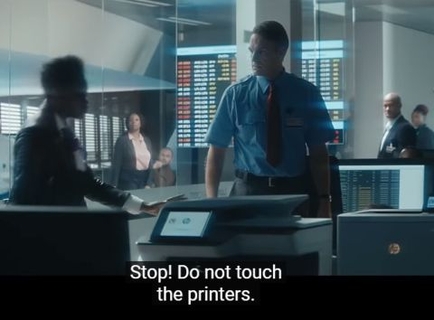 Christian Slater i Jonathan Banks u filmu o hakiranju poslovnih mreža