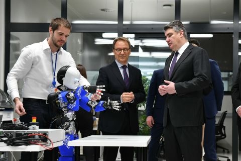 Predsjednik Milanović posjetio Centar za robotske tehnologije
