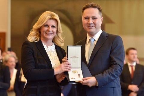 Predsjednica odlikovala Mislava Grgića