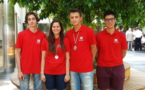 Hrvatski informatičari osvojili srebro i broncu na srednjeeuropskoj olimpijadi