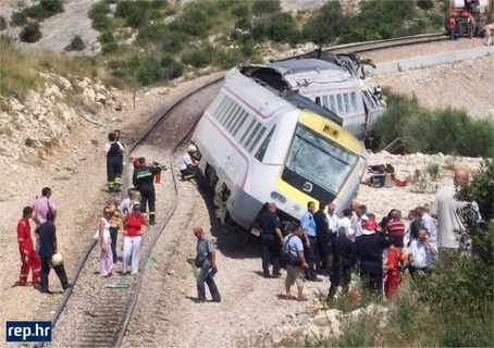 Nesreća nagibnog vlaka kod Splita